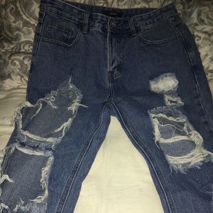 Super Distressed 👖